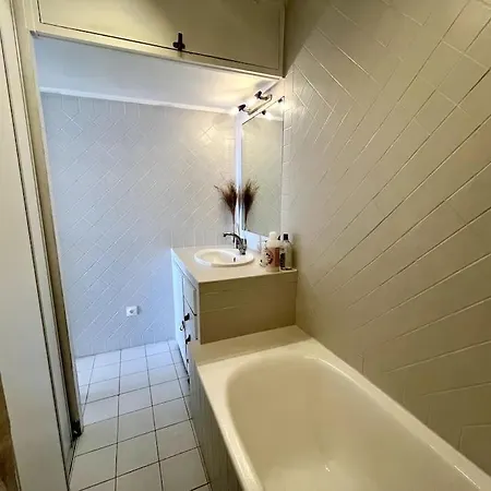 公寓 Avec Terrasse Privee Et Vue Exceptionnelle 耶尔