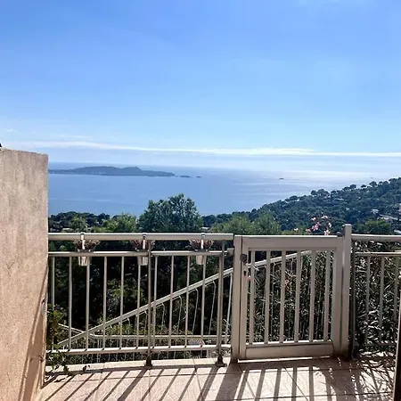 Avec Terrasse Privee Et Vue Exceptionnelle 公寓 *