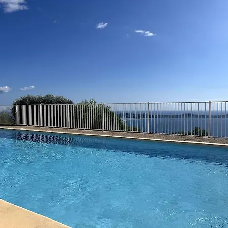 Avec Terrasse Privee Et Vue Exceptionnelle 公寓