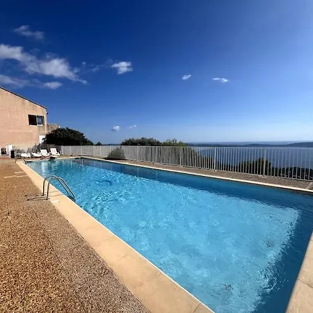 公寓 Avec Terrasse Privee Et Vue Exceptionnelle 耶尔