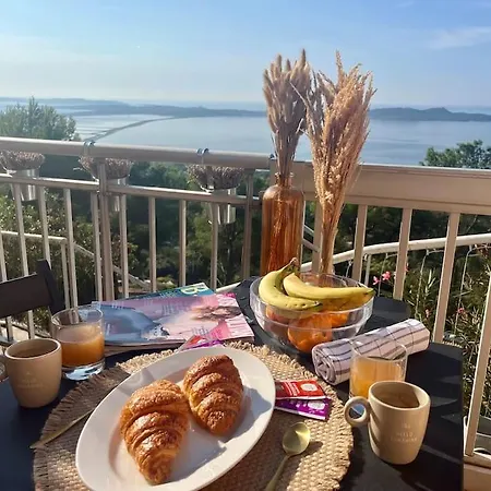 Avec Terrasse Privee Et Vue Exceptionnelle *