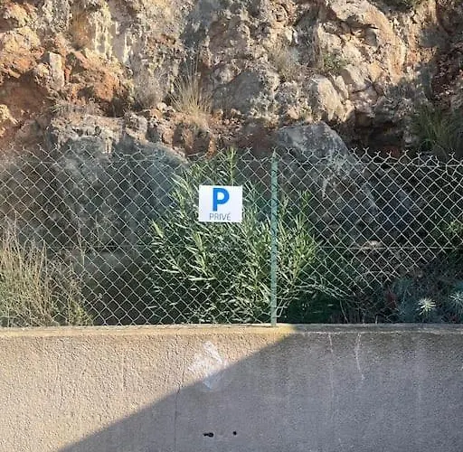 Avec Terrasse Privee Et Vue Exceptionnelle Apartamento Hyères